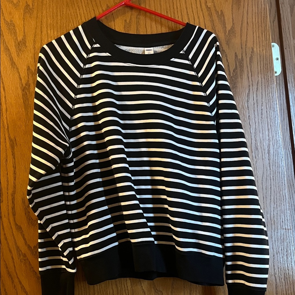 Old Navy Monochrome Striped Top